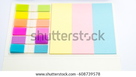 Colorful of note paper in several shape
