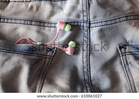 earphone jeans