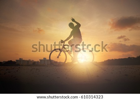 silhouette vintage hipster bicycle with beautiful sun sky view background concepts for old design tone retro flower postcard, fit biker wallpaper, environment emotion.
