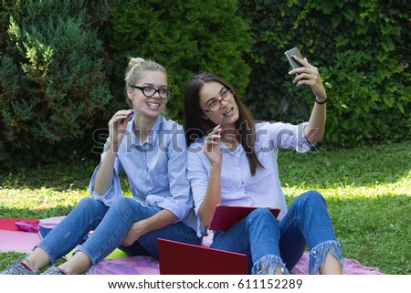 students girls picture