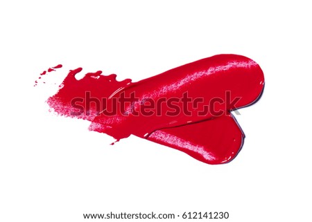 Very beautiful and contrasting trail from red lipstick.