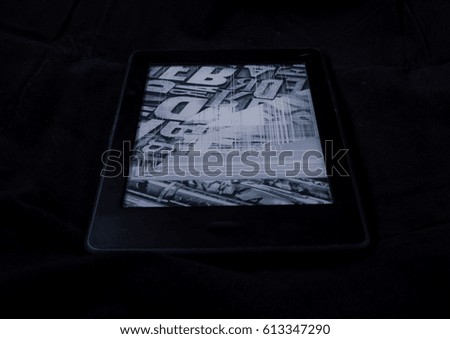 E-book with a broken screen