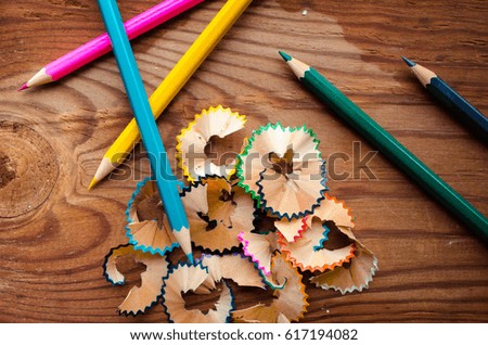 coloring pencils sharpening single