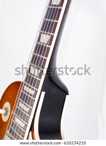 Electric guitar neck profile
