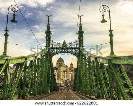 Liberty Bridge or Freedom Bridge (Szabadság híd) in Budapest, Hungary, Europe connects Buda and Pest across the River Danube.The iconic green bridge located in the old town of the Hungarian capital.
 Royalty-Free Stock Photo #622622801