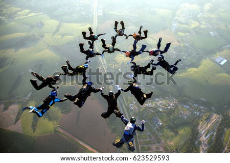 skydive formation Royalty-Free Stock Photo #623529593