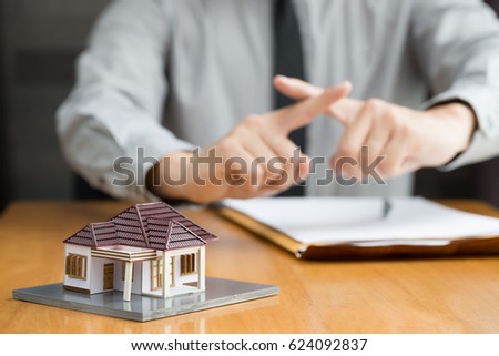 Bank does not approve home loan Royalty-Free Stock Photo #624092837