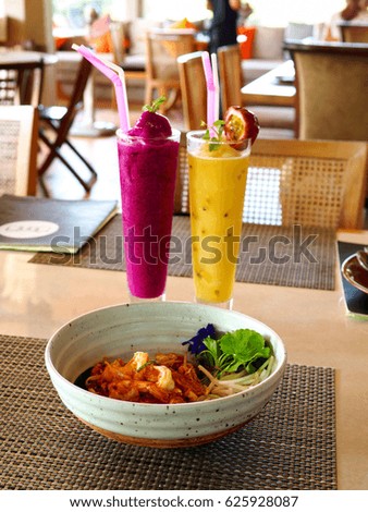 Phadthai Noodle with Passion Fruit and Dragon Fruit Smoothie