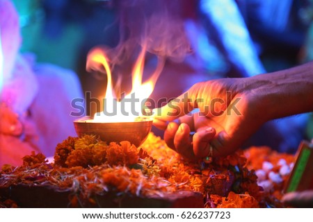 diva/ flame/duck flame/religious/fancy diya/prayer diya/god/jyoti