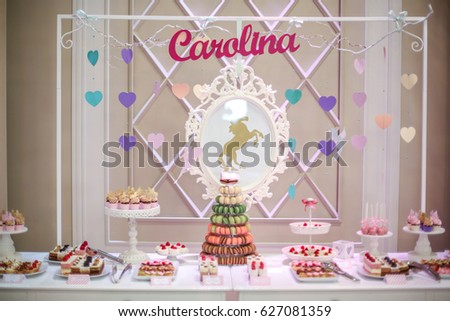 Delicious candy bar at a wedding reception 
