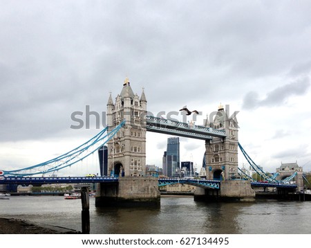 london bridge and city views