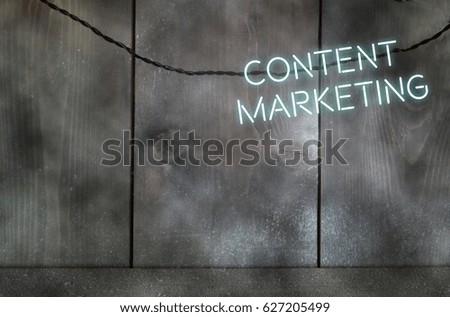 Content marketing neon sign