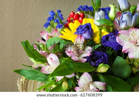 Gaussian blur is convenient for designers Beautiful bouquet of flowers ready for the big wedding ceremony. 