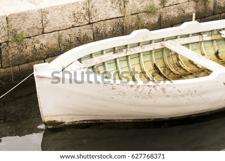 Small row boat 