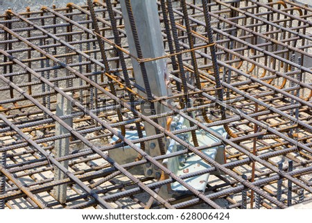 Construction of the foundations of high voltage pylons