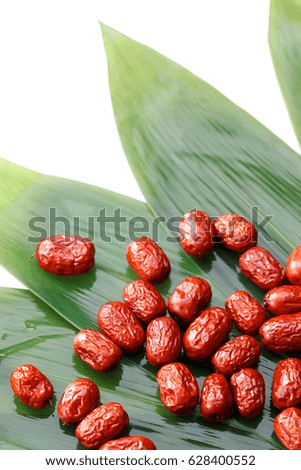 Bamboo leaves and jujube