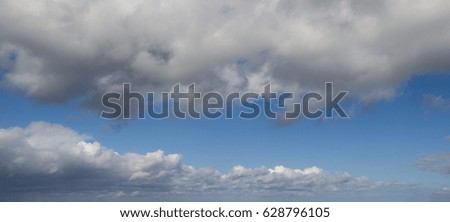 sky with grey clouds