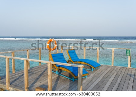 wooden ocean deck on maldives