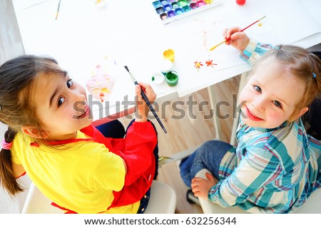 Art lesson in kindergarten Royalty-Free Stock Photo #632256344