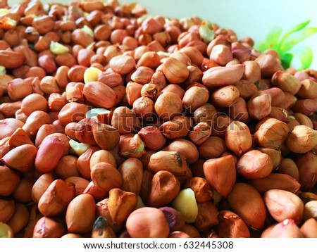Roasted peanuts for cooking
