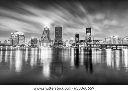 Night skyline of Jacksonville, Florida.
