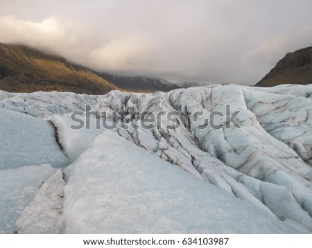 Svinafellsjokull is a breathtaking outlet glacier of the Vatnajokull glacier and the scenery and views are simply stunning. This glacier is also a location of ice planet in Interstellar film.