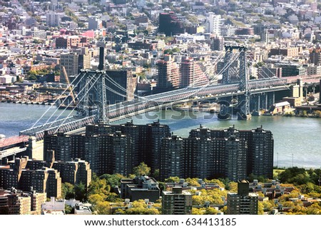 Williamsburg Bridge in New York and The Williamsburg Town