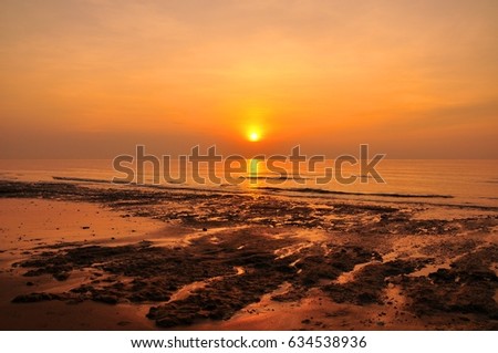 Sunrise On The Beach 