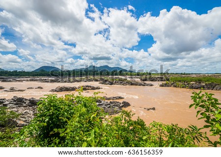 Li Phi waterfalls (Tat Somphamit), Si Phan Don, Laos.