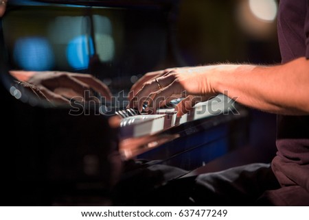 Jazz Music at the Piano