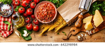 Italian food ingredients for Spaghetti Bolognese Royalty-Free Stock Photo #642298984