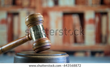 Law and Justice theme.