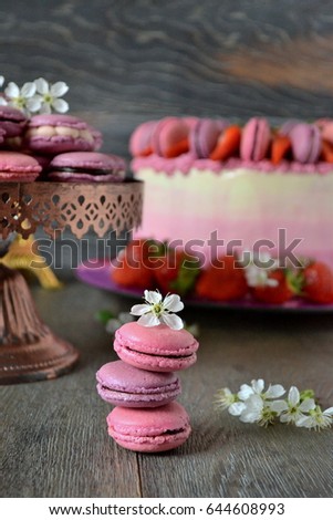 Beautiful Cake and French Macarons  (Macaroons)