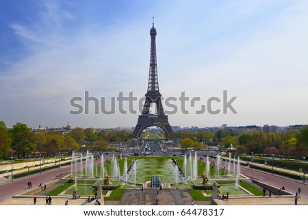 The Eiffel tower as seen from the Trocadero square, Paris, France