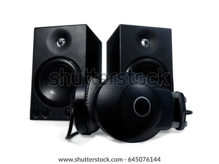 Loudspeaker acoustics system with headphone