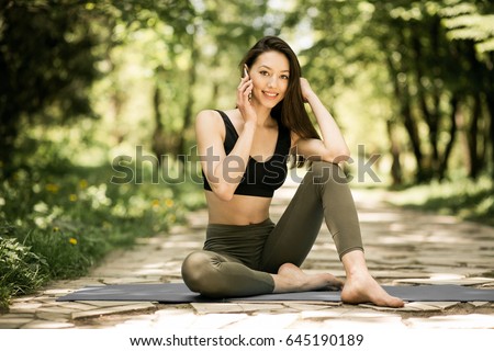 woman sport yoga in park