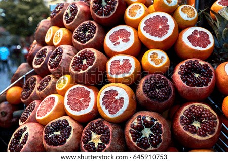 Pomegranate, orange, grapefruit, on the market in Istanbul