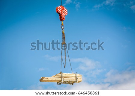 Montreal construction crane 