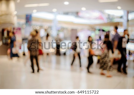 Blur people Shopping mall background.