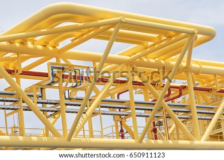 Offshore Industry oil and gas production petroleum pipeline