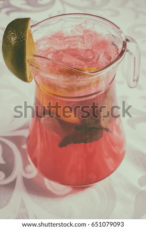 Lemonade with strawberry and lime