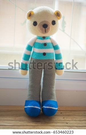 Lonely cute bear crochet doll on wood table,handmade,valentine day,Lonely concepcion