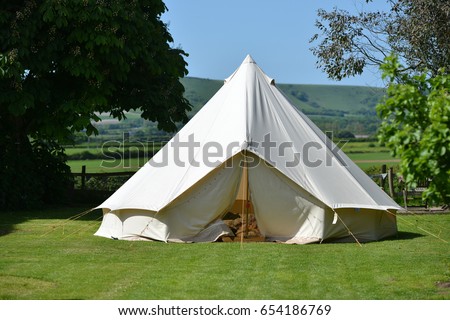 Traditional cotton canvas bell tent near the South Downs Royalty-Free Stock Photo #654186769