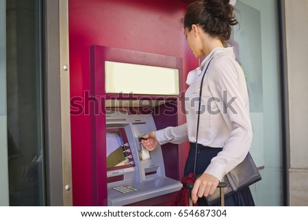 Lady doing a withdrawal