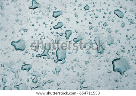 
Droplets on glass