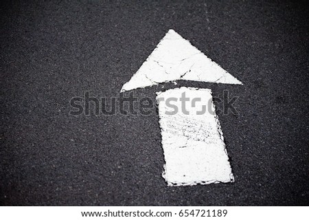 road sign arrow