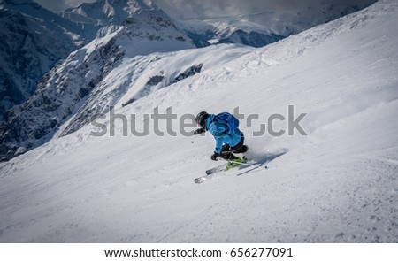 ski Royalty-Free Stock Photo #656277091