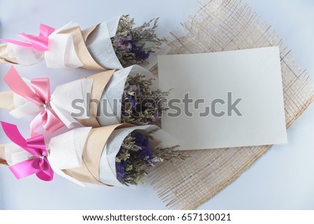Dried flower bouquet with empty paper