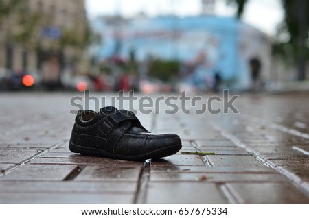 lost boot on ground