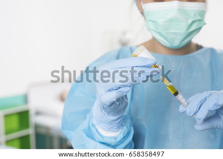 The doctor prepared the vaccine